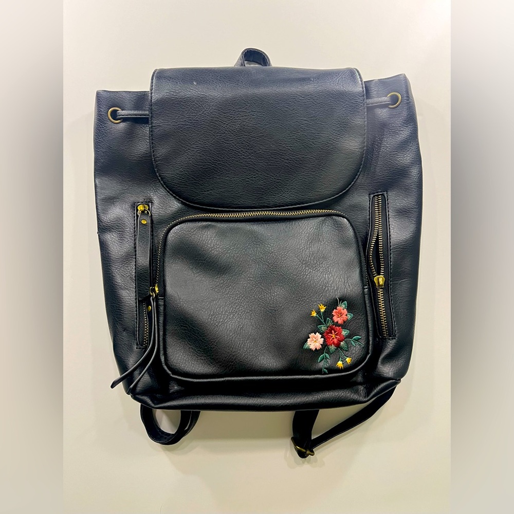 Black faux leather backpack with floral embroidery #Bag #Purse #Black #leather